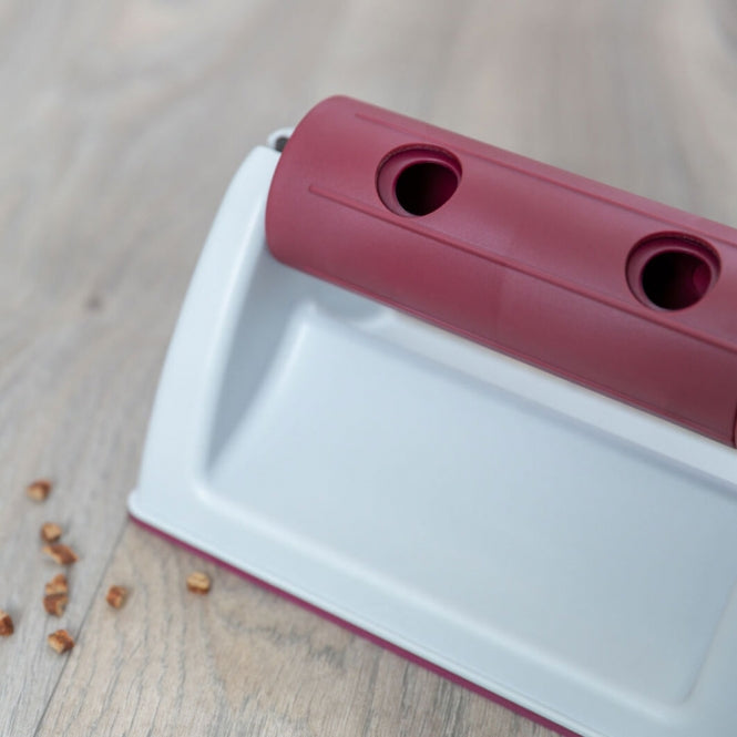 Trixie Cat Activity Snack Roll