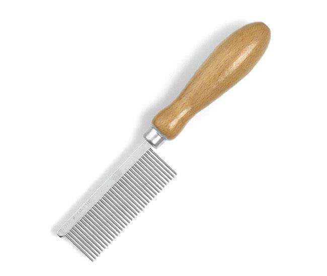 Karlie Fellkamm mit Holzgriff - Feine Zahnung