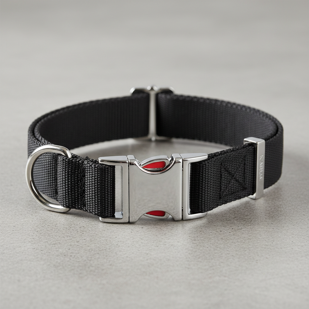 Karlie Teflon Halsband No Limit Rot 20mm x 40-55cm Detail